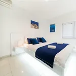 Апартаменти Bellamare Задар