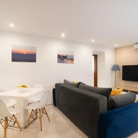 Bellamare Апартаменти