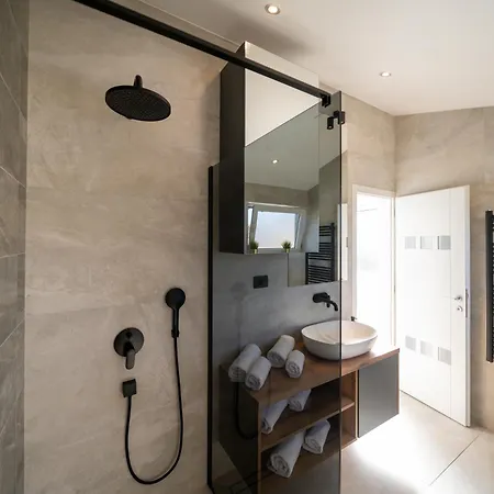 Bellamare Апартаменти *